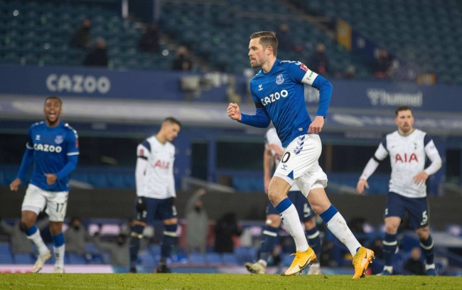 ESPN：利物浦已与皇马就罗德里戈转会事宜展开谈判.