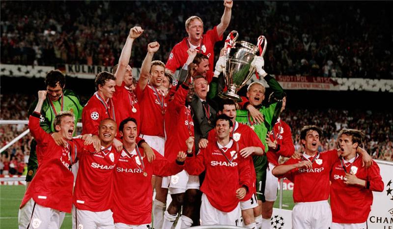 喜爱足球的 喜爱足球的