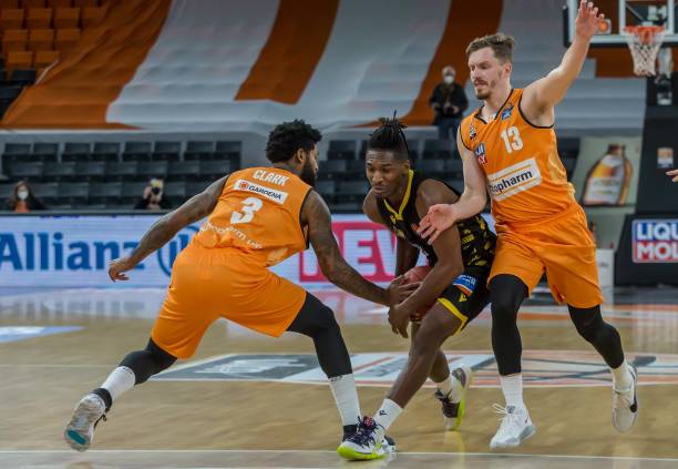 却充满了策 却充满了策