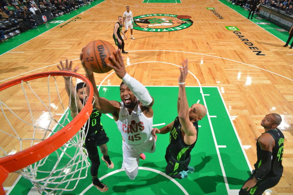 脱颖而出 脱颖而出