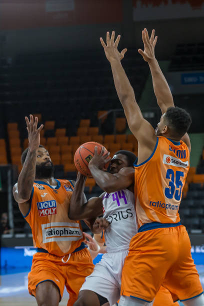 轮换策略颇 轮换策略颇